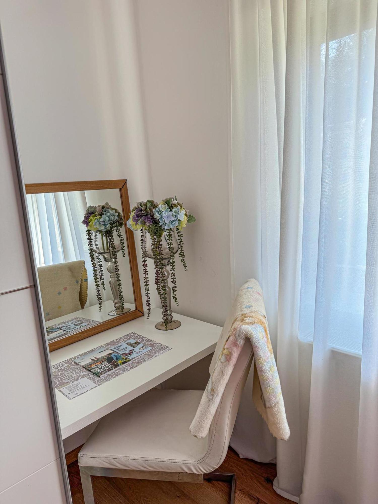 Apartman Mibel Zagreb Exterior photo